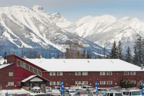 Fernie Slopeside Lodge Fernie